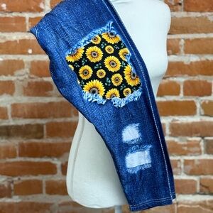 Sunflower Patch Leggings - Capri